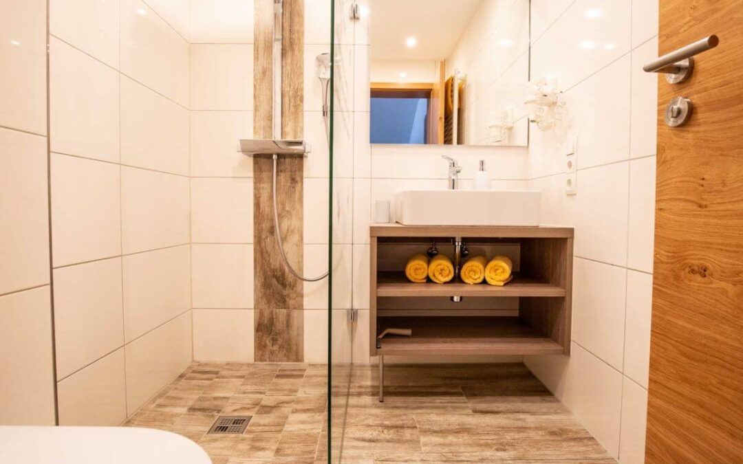 Ferienwohnung Whg. 4 – Landhaus Harmonie – Riezlern - Badezimmer